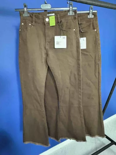 Beunique Fashion Trapéz rojtos aljú nadrág Coffee L