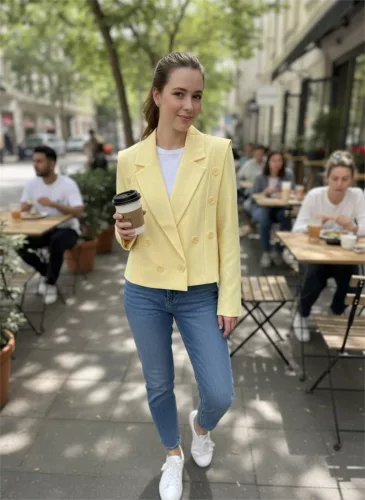 BeUnique Fashion duplasoros gombolású blézer Yellow One Size