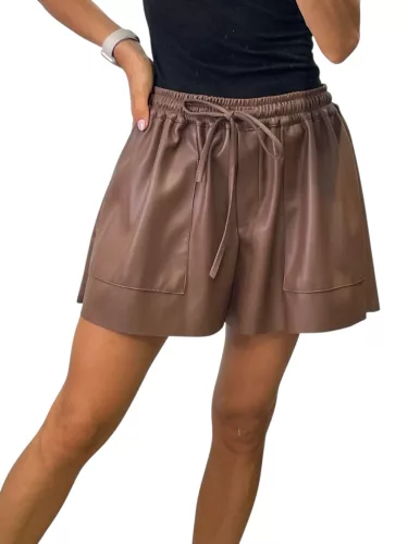 Beunique Fashion Műbőr rövidnadrág gesztenye barna One Size