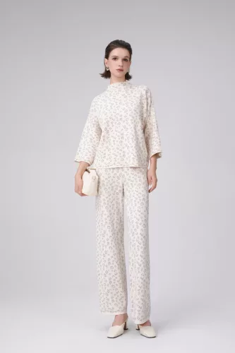 BeUnique Fashion Kötött állatmintás szett fényes szállal Beige One Size