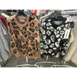   Beunique Fashion Leopárd mintás kötött pulcsi Camel One Size