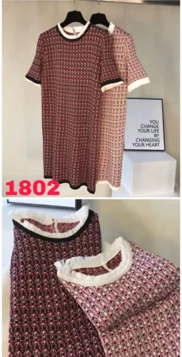 Beunique Fashion Chanel fazonú kötött ruha fekete One Size