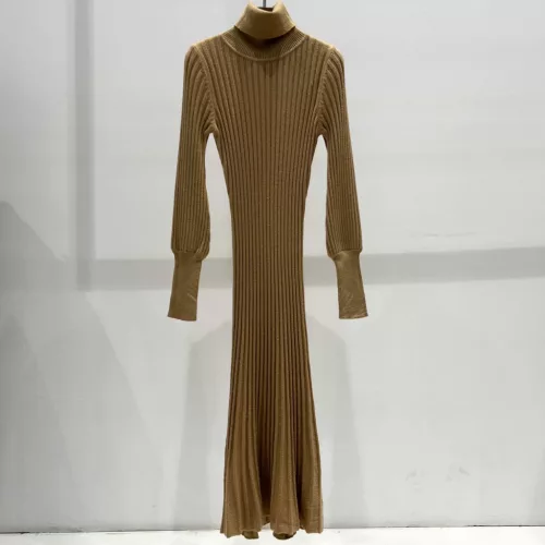 Beunique Fashion Bordás köttött garbós ruha Taupe One Size